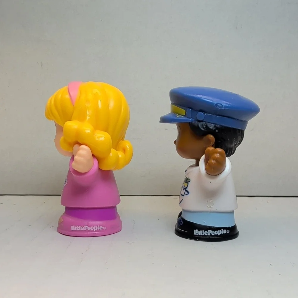 Fisher-Price Little People Figure Lot of 5 Pilot Traveler Doctor Farmer Rabbit